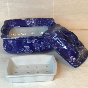 Vintage Blue & White Staffordshire Ceramic Cover Cheese or Butter Dish, 3 Pieces